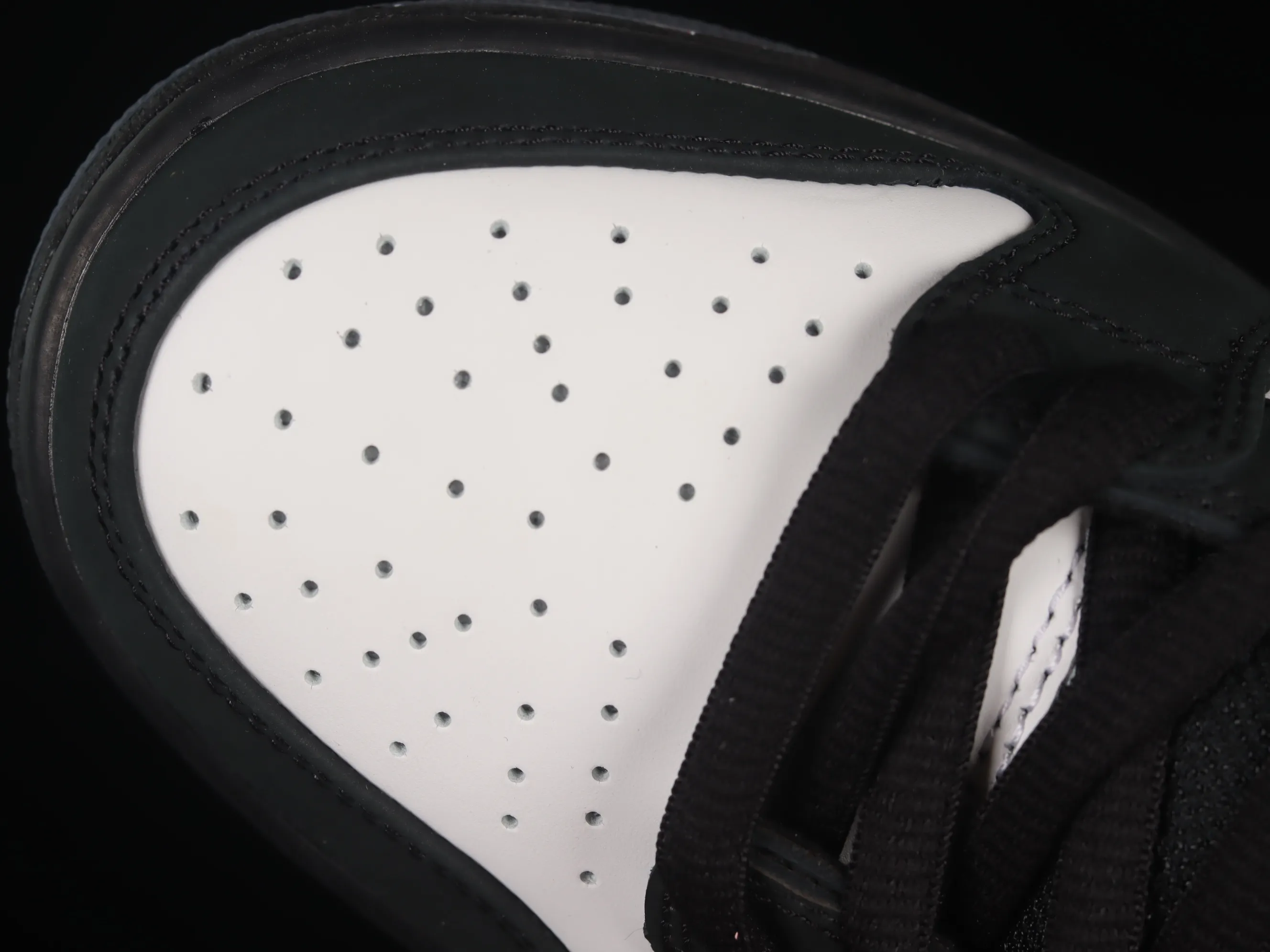 All categories Nk SB Dunk Series Nk SB Dunk Low low-top sneakers M version pure original Jeff Staple x Nk SB Dunk Low "Pigeon" 3.0 black and white panda pigeon low-top classic versatile casual sports sneakers BV1310-013